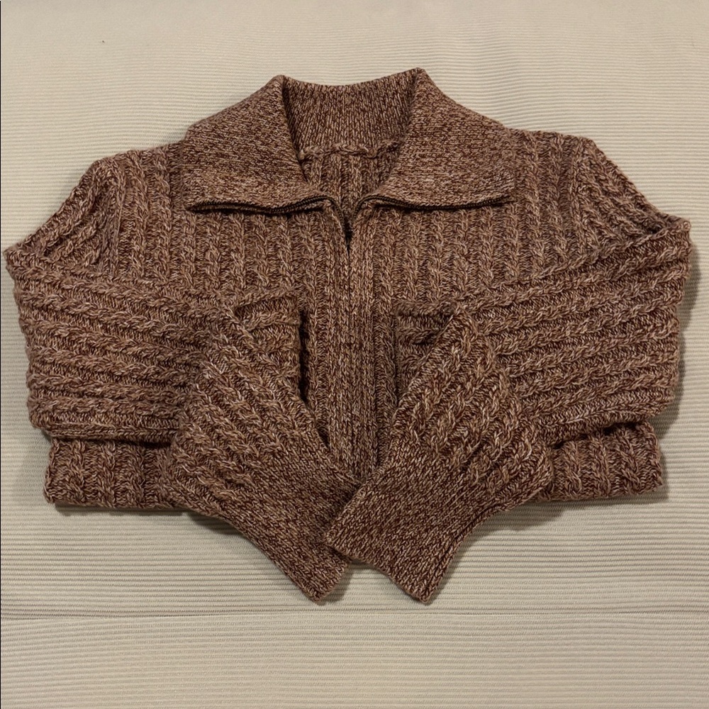 Wool Blend Cable Knit Sweater-S - Picture 5 of 14